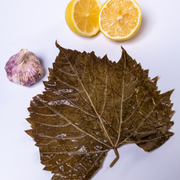 Feuilles de vigne marinées